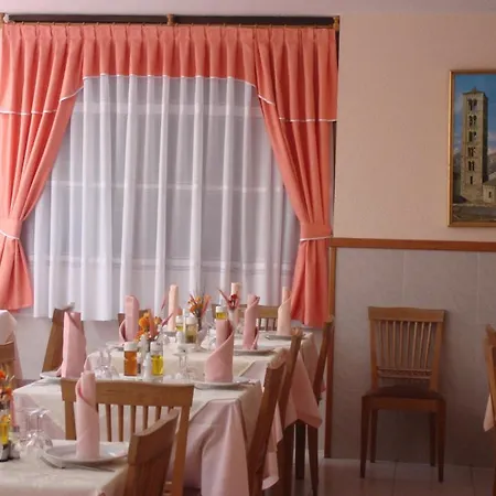 Carme Pascual Maison d'hôtes Bohí